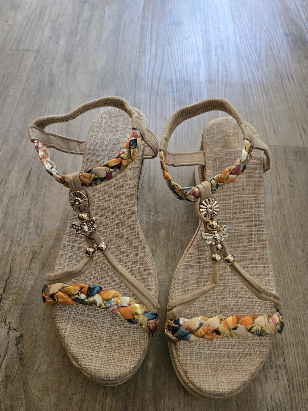 Braided Multicolor T-Strap Sandals - Women's Neutral Base
